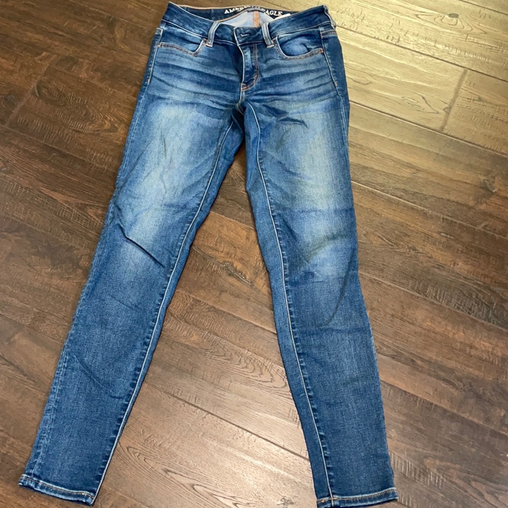 American eagle distressed skinny super stretch jeans dark wash size 0